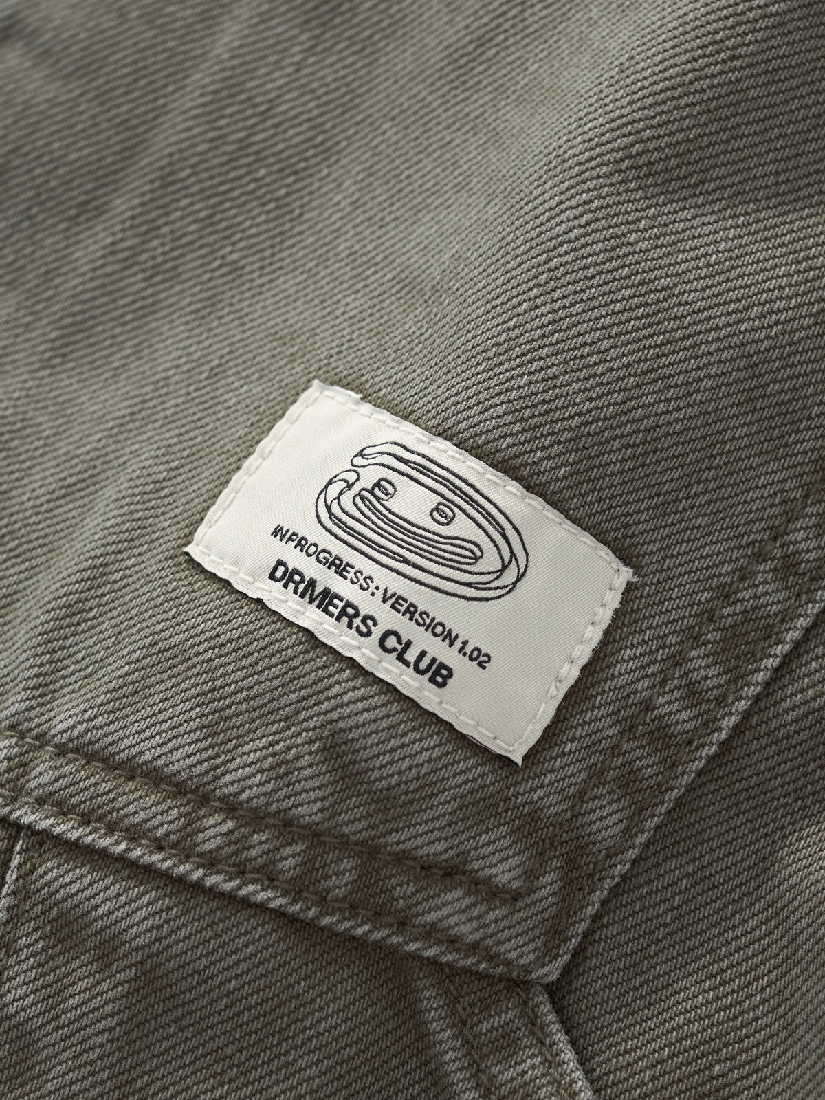 UTILITY PANEL SHORTS - ARMY GREEN