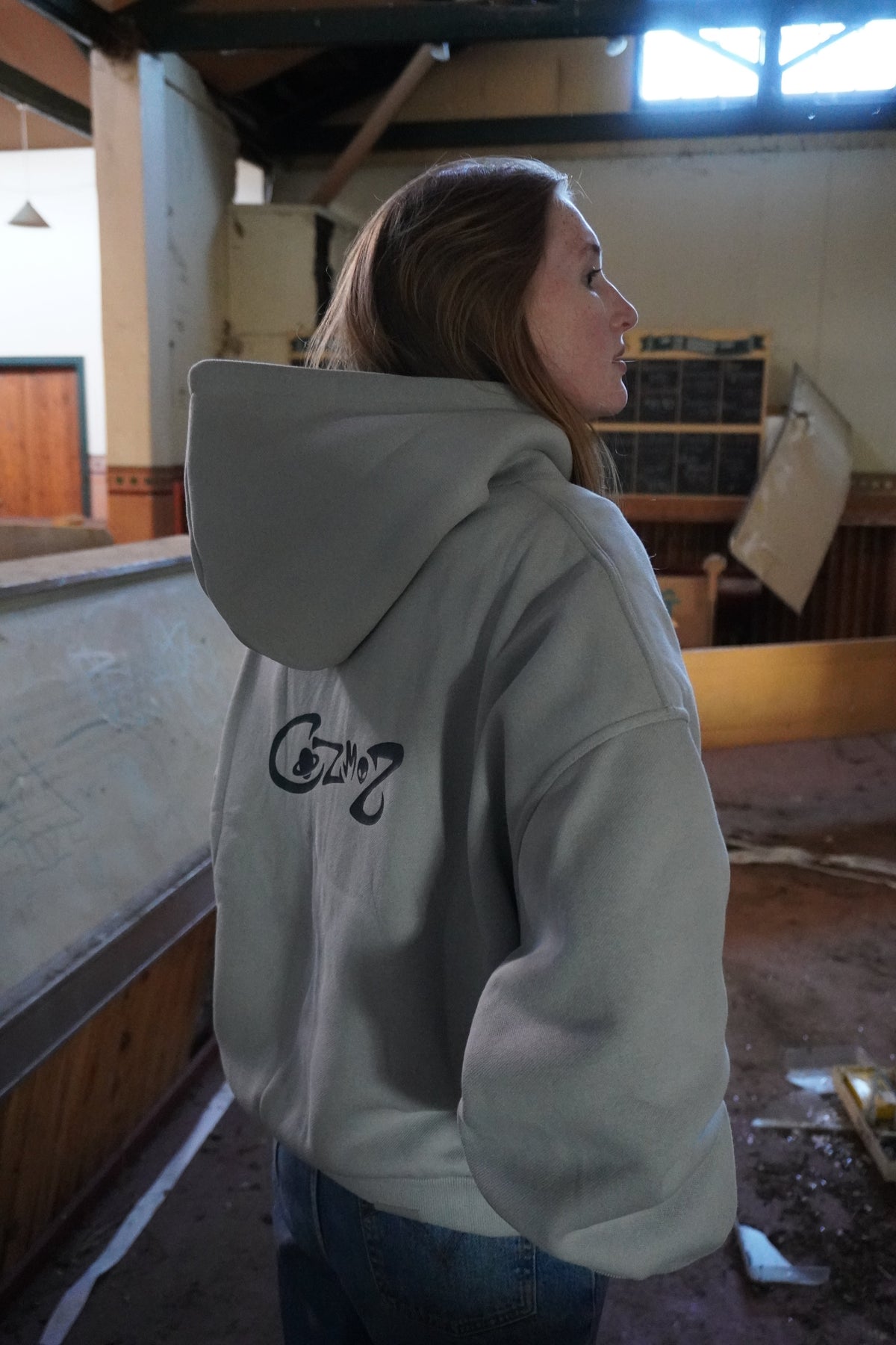 Reverisble zip-up hood (grey & black)