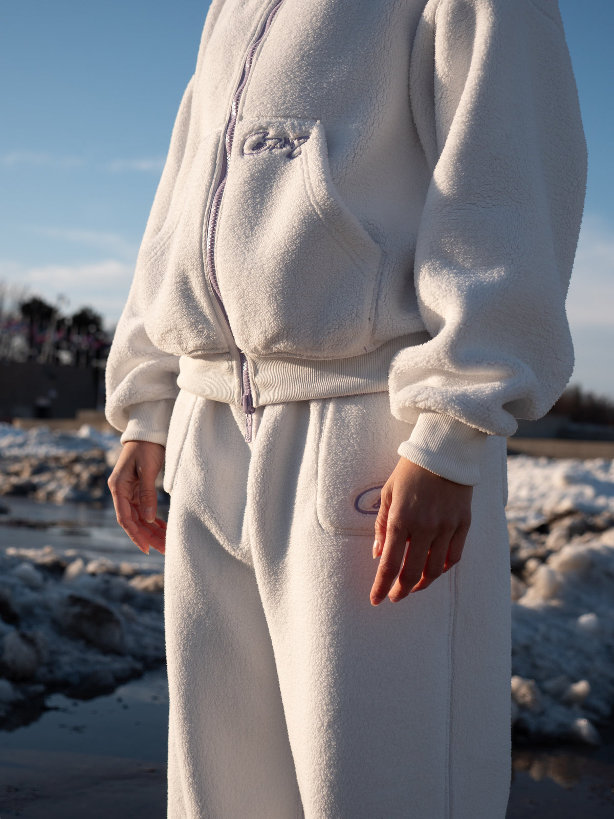 Reverisble zip-up Hoodie(Lilac & White)