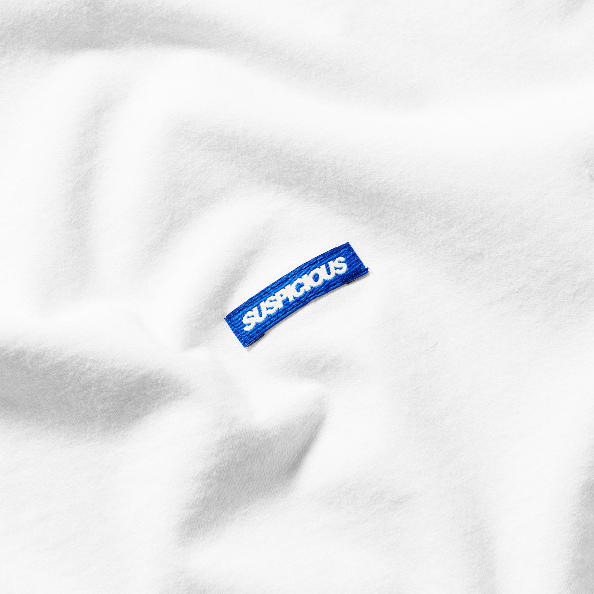 Basics / Basic Longsleeve - White