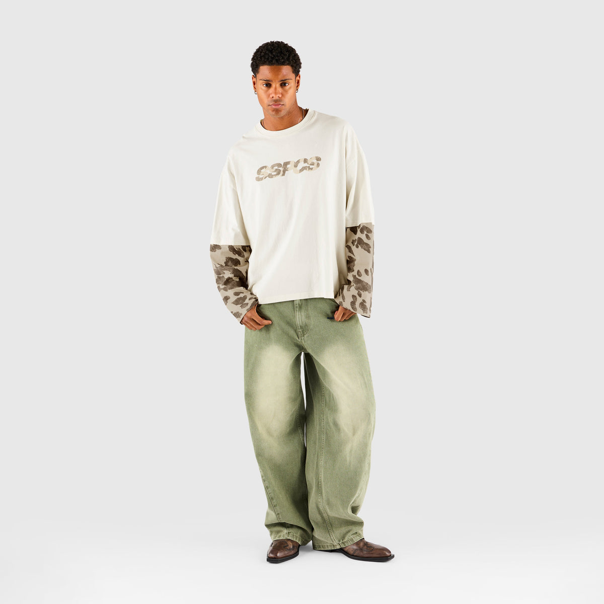 Suspicious Cowboys / Cow Layered Longsleeve - Natural