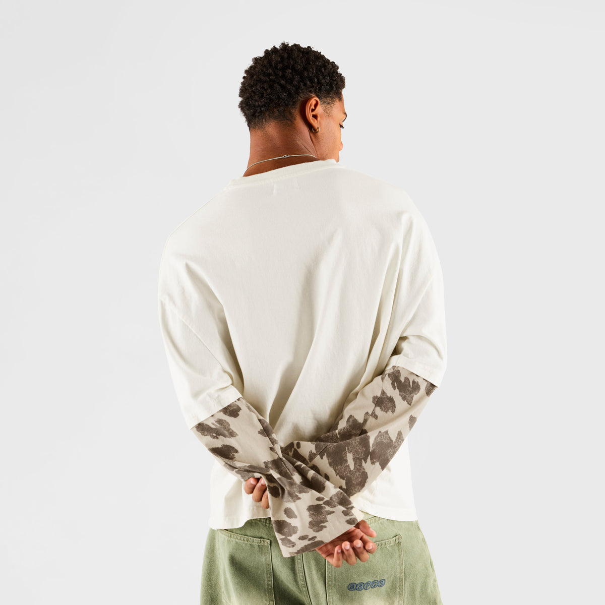 Suspicious Cowboys / Cow Layered Longsleeve - Natural