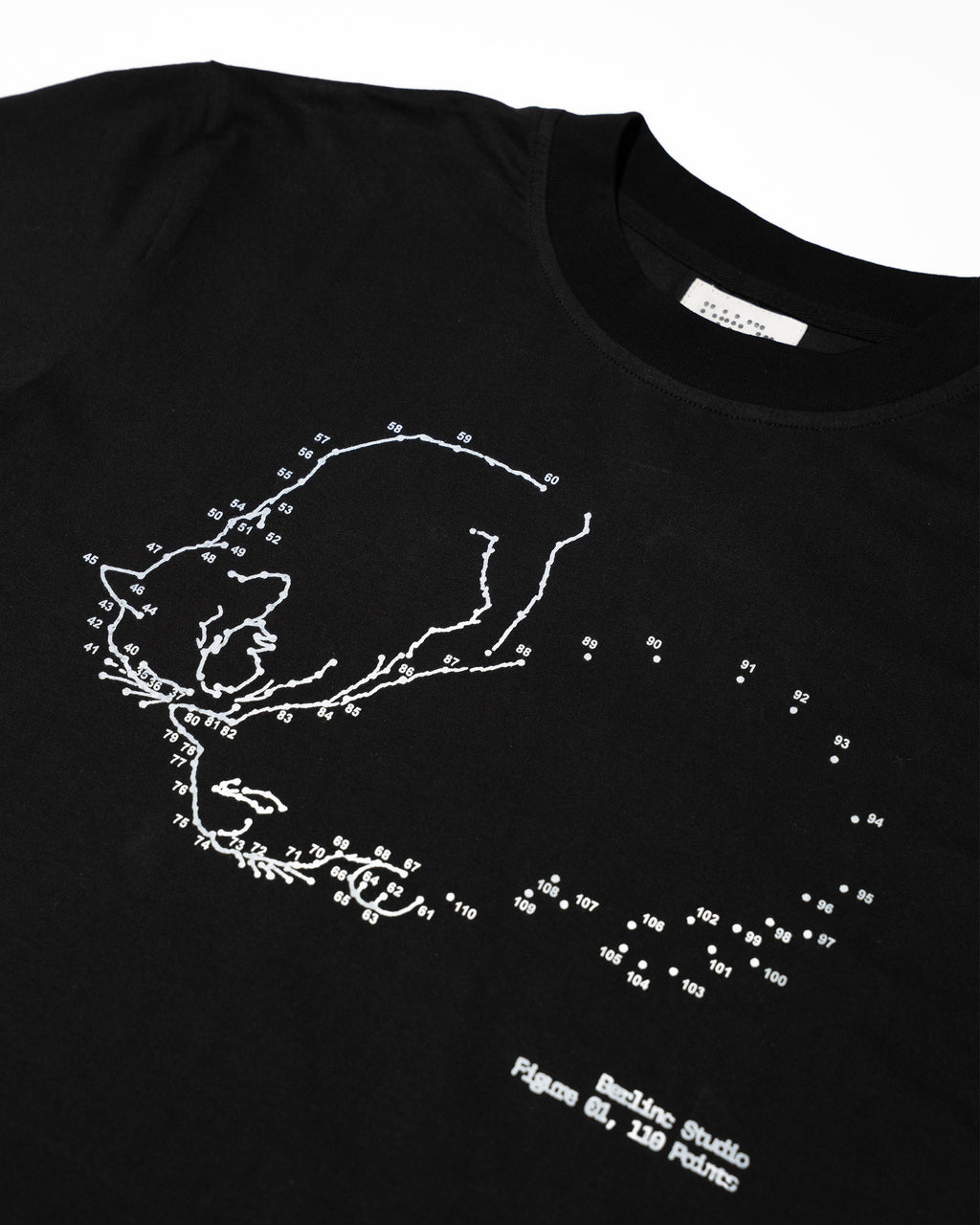 BLACK NEKO TSHIRT