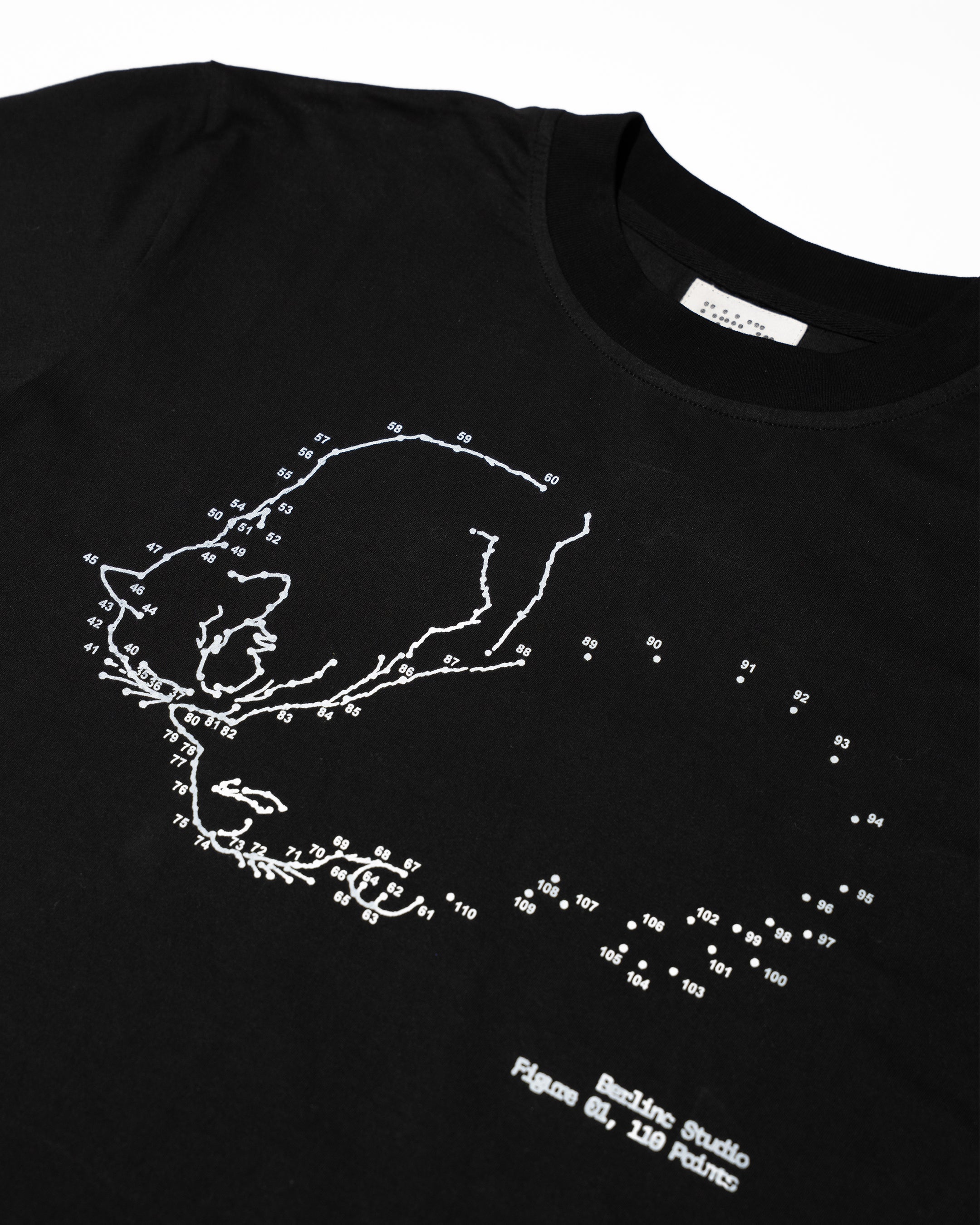 BLACK NEKO TSHIRT