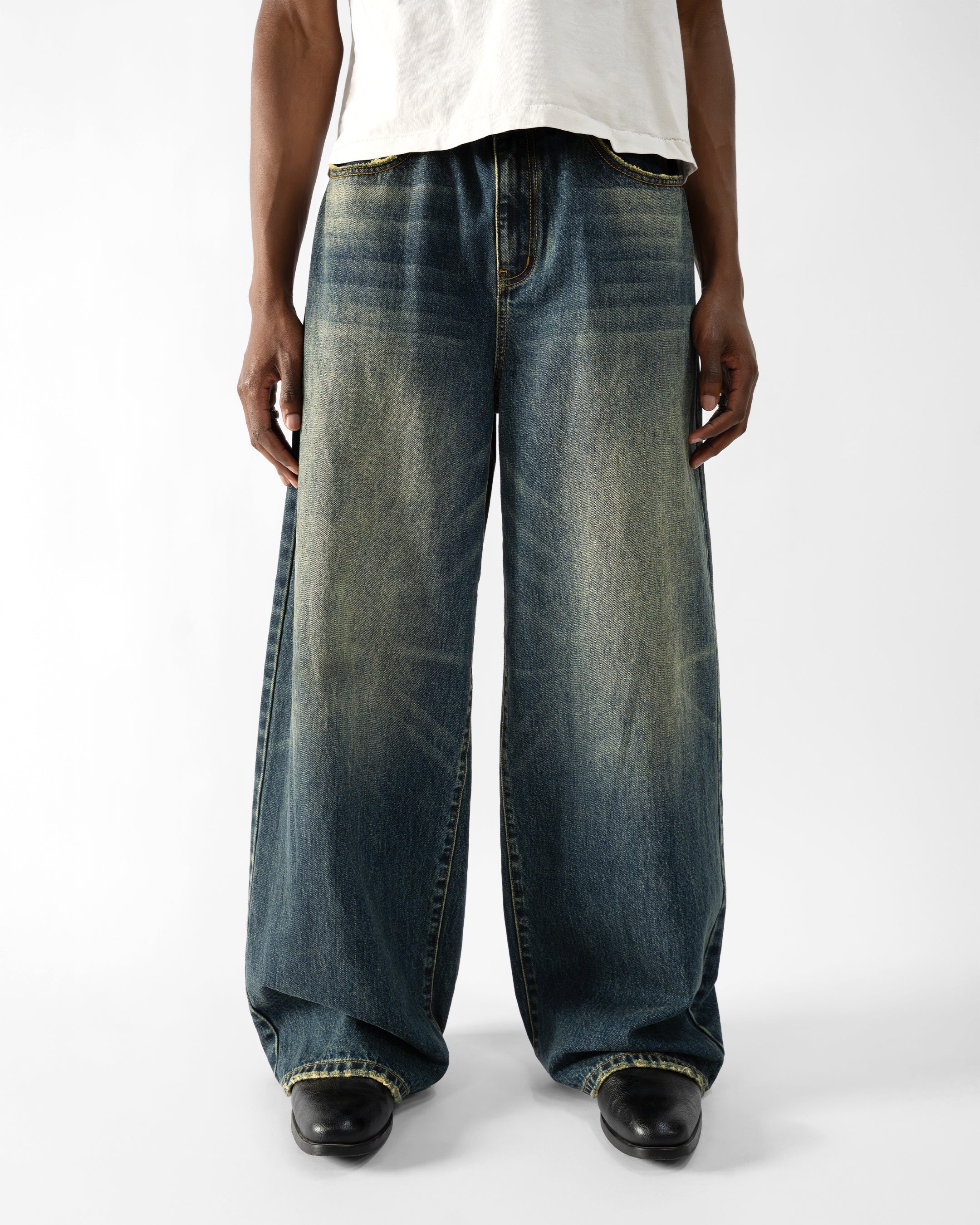 MUDWASH INDIGO LOOSE FIT JEANS