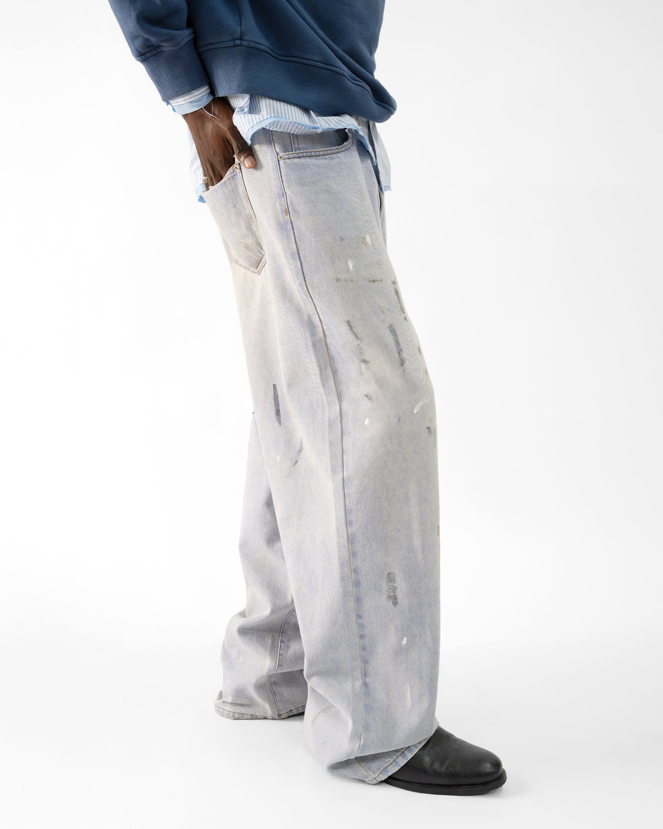 PAINTER LOOSE FIT JEANS