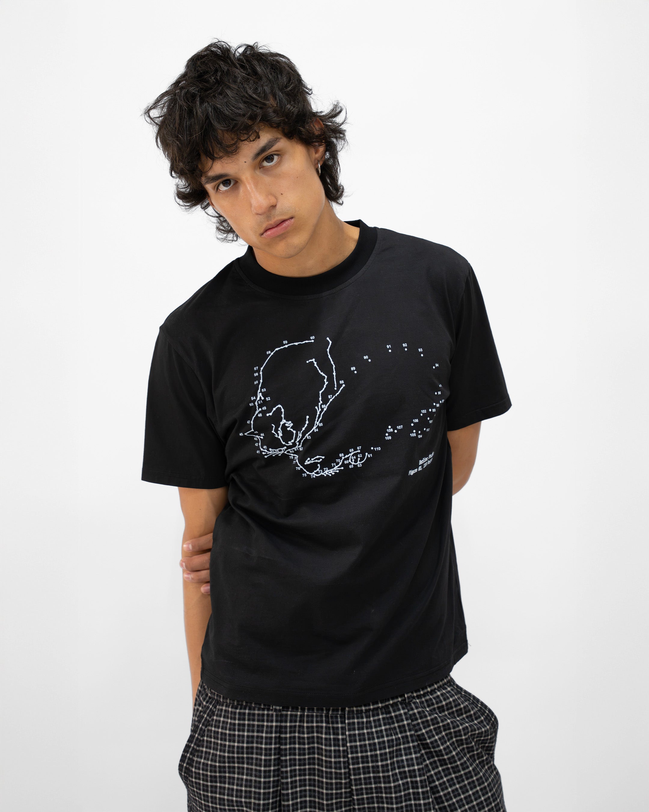 BLACK NEKO TSHIRT