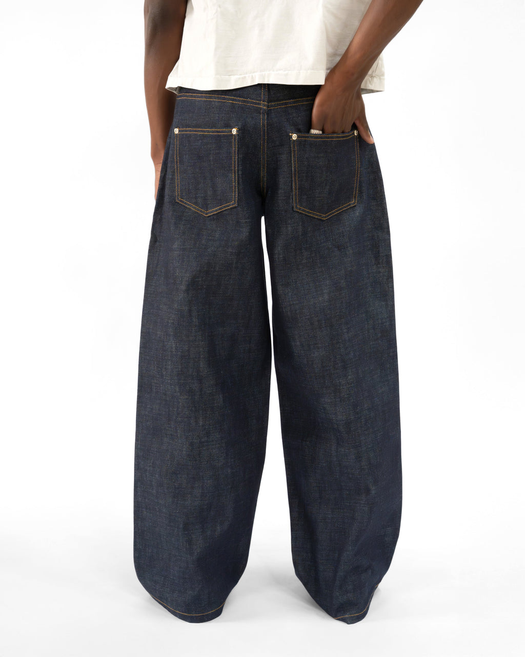 RAW INDIGO JAPANESE SELVEDGE LOOSE FIT JEANS