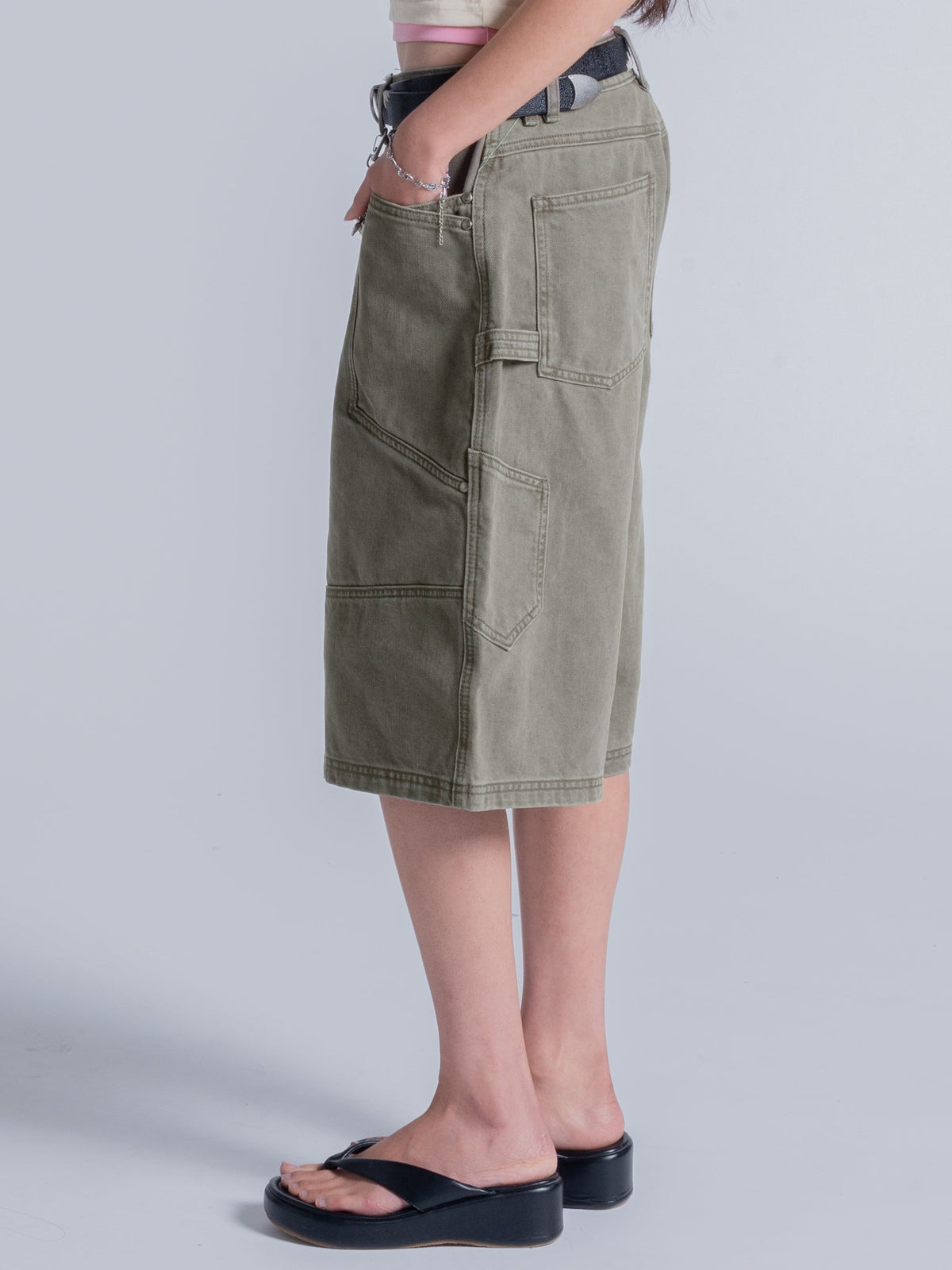 UTILITY PANEL SHORTS - ARMY GREEN