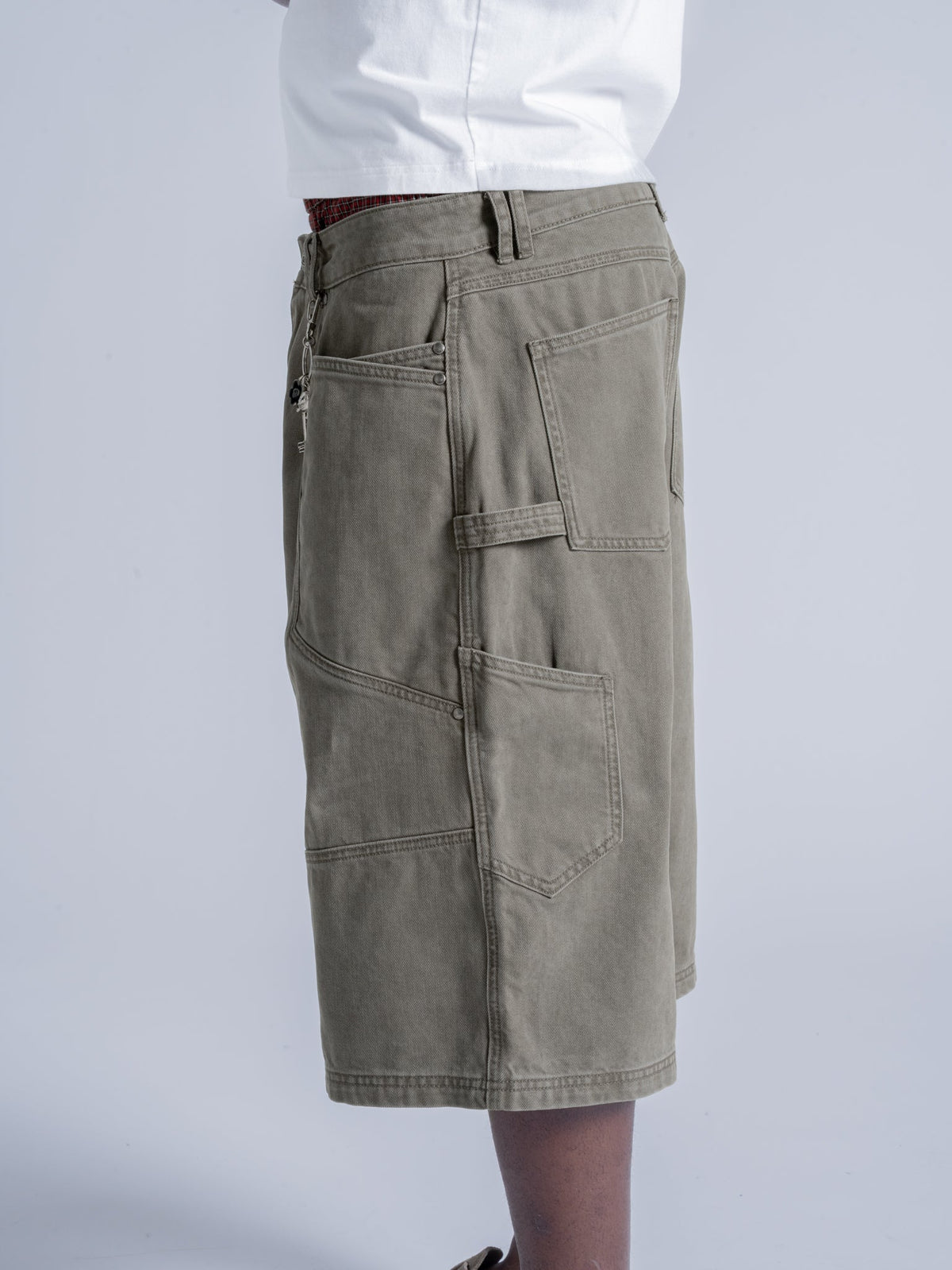 UTILITY PANEL SHORTS - ARMY GREEN