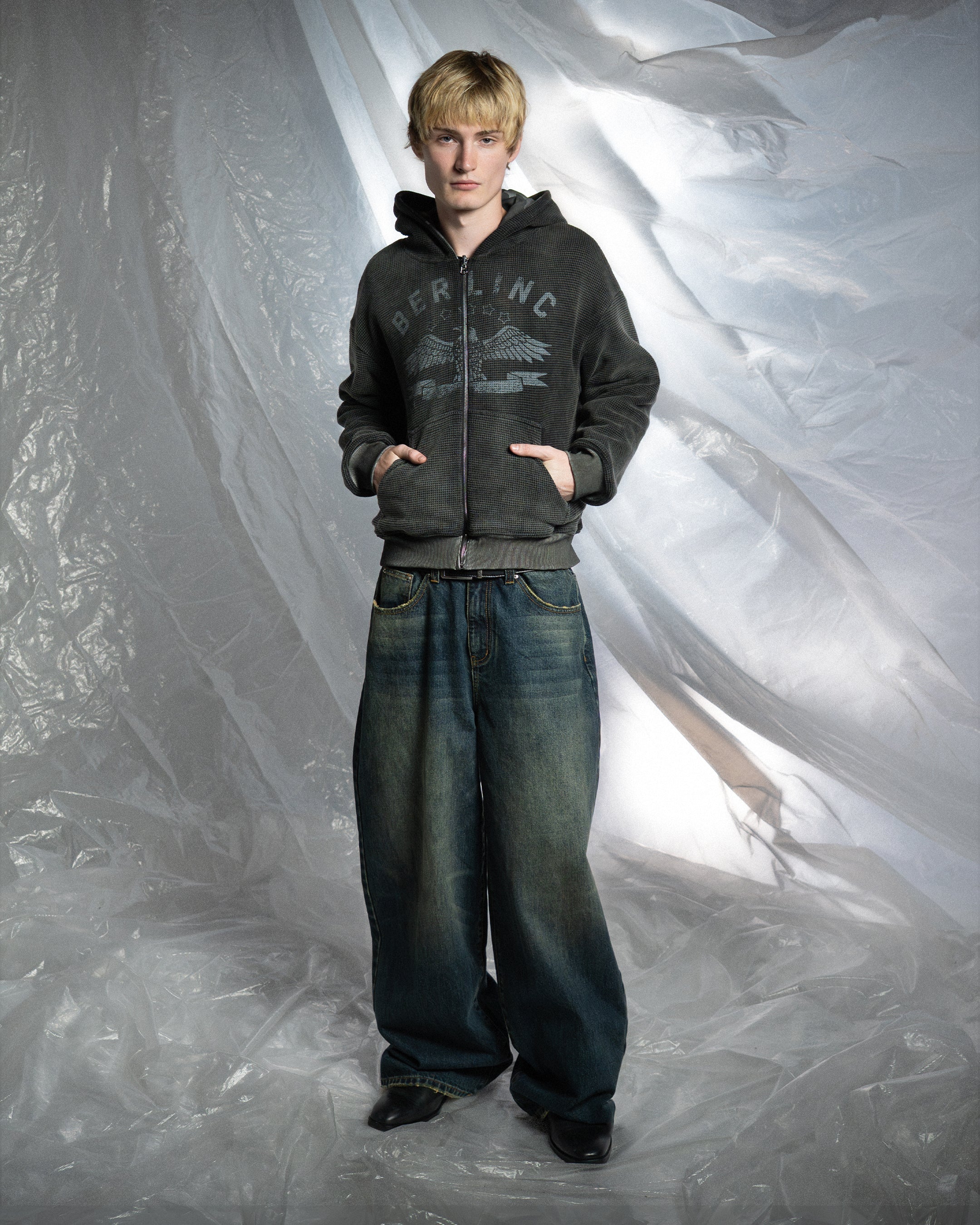MUDWASH INDIGO LOOSE FIT JEANS