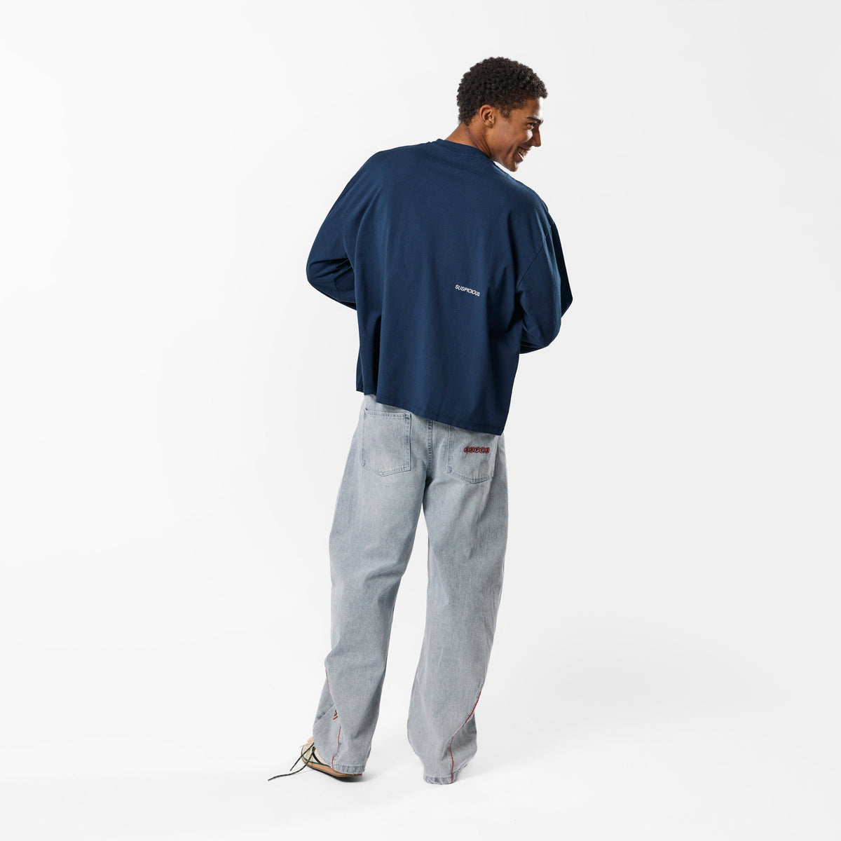 PL / The Essentials Longsleeve - Navy