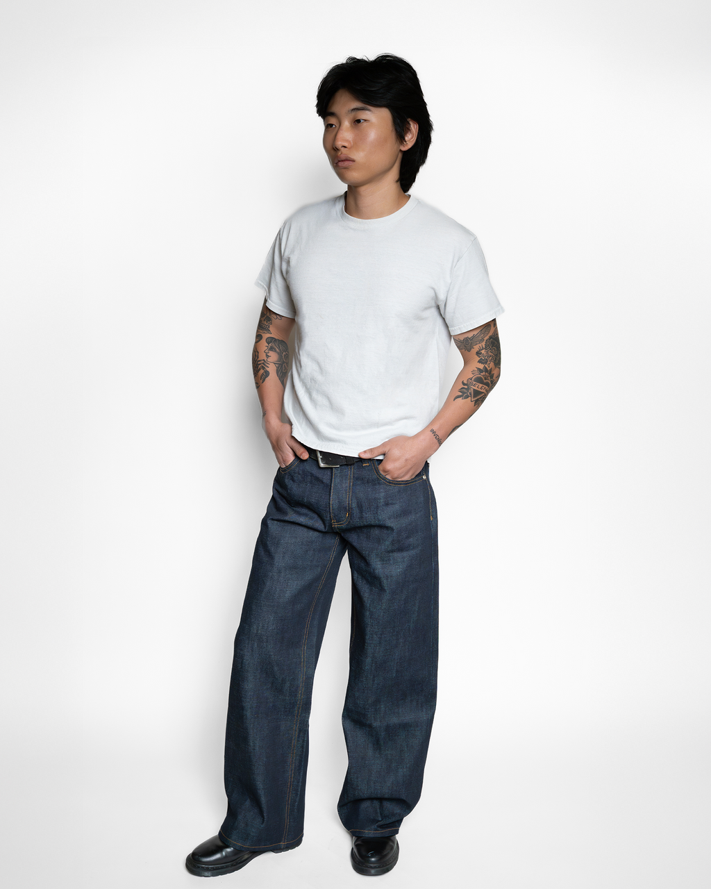 UNIFORM CUT INDIGO JAPANESE RELAXED SELVEDGE JEANS
