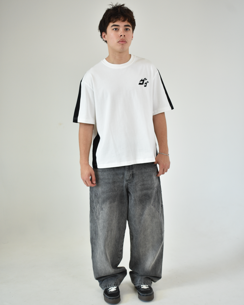 BIZARRE TEES