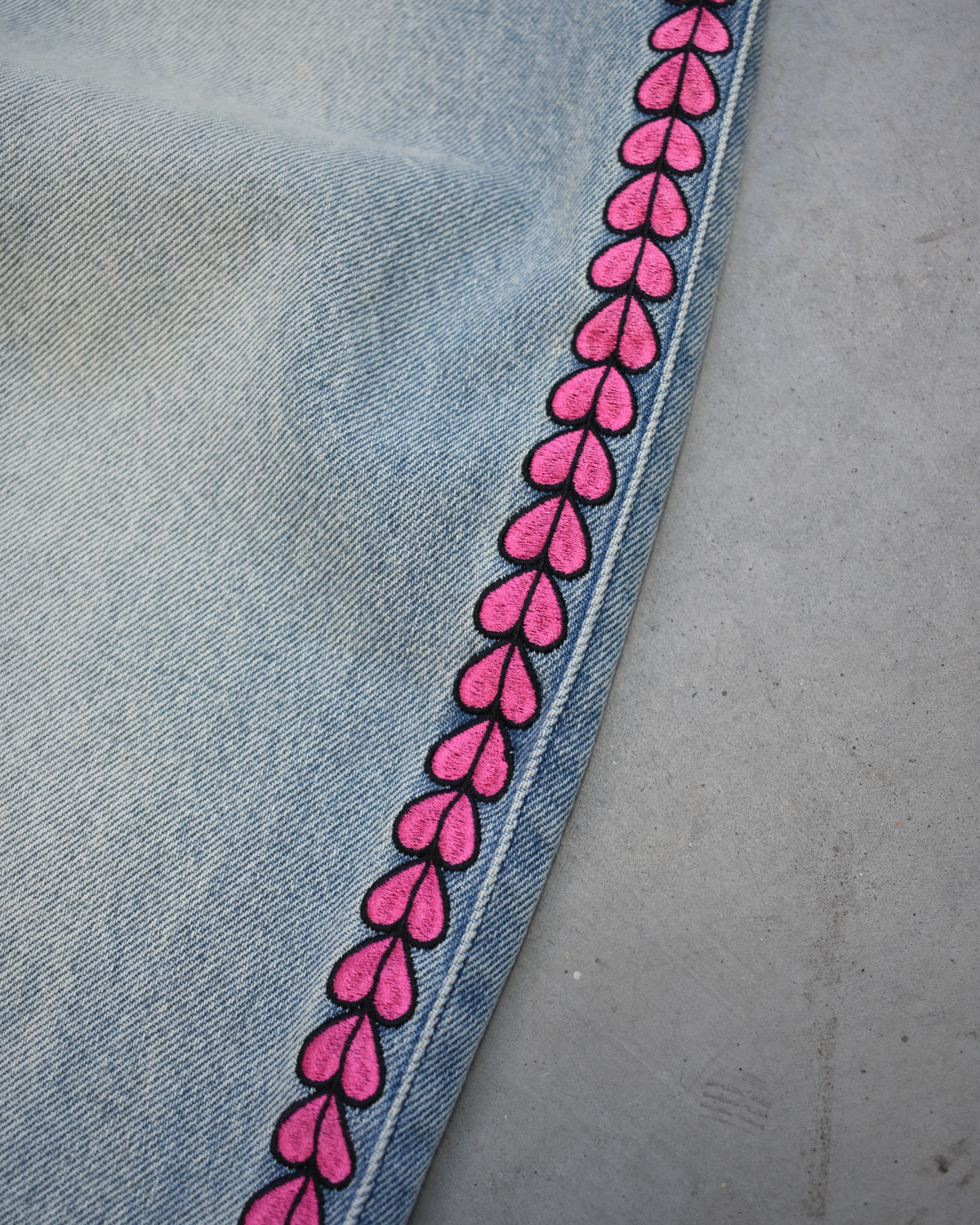 DIRTY DEEDS JEANS